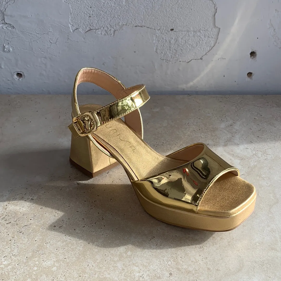 Unisa Ney Gold - LAST PAIR size 38